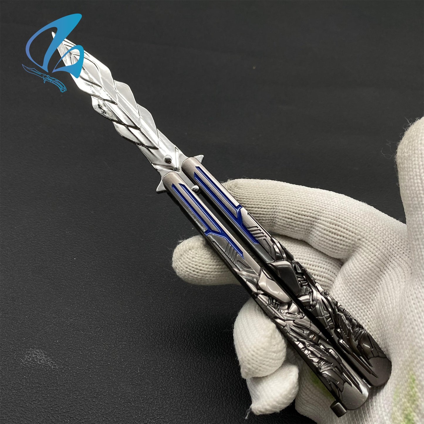 Automobile Robot Butterfly Knife Robot Balisong Fan Art For Display Only