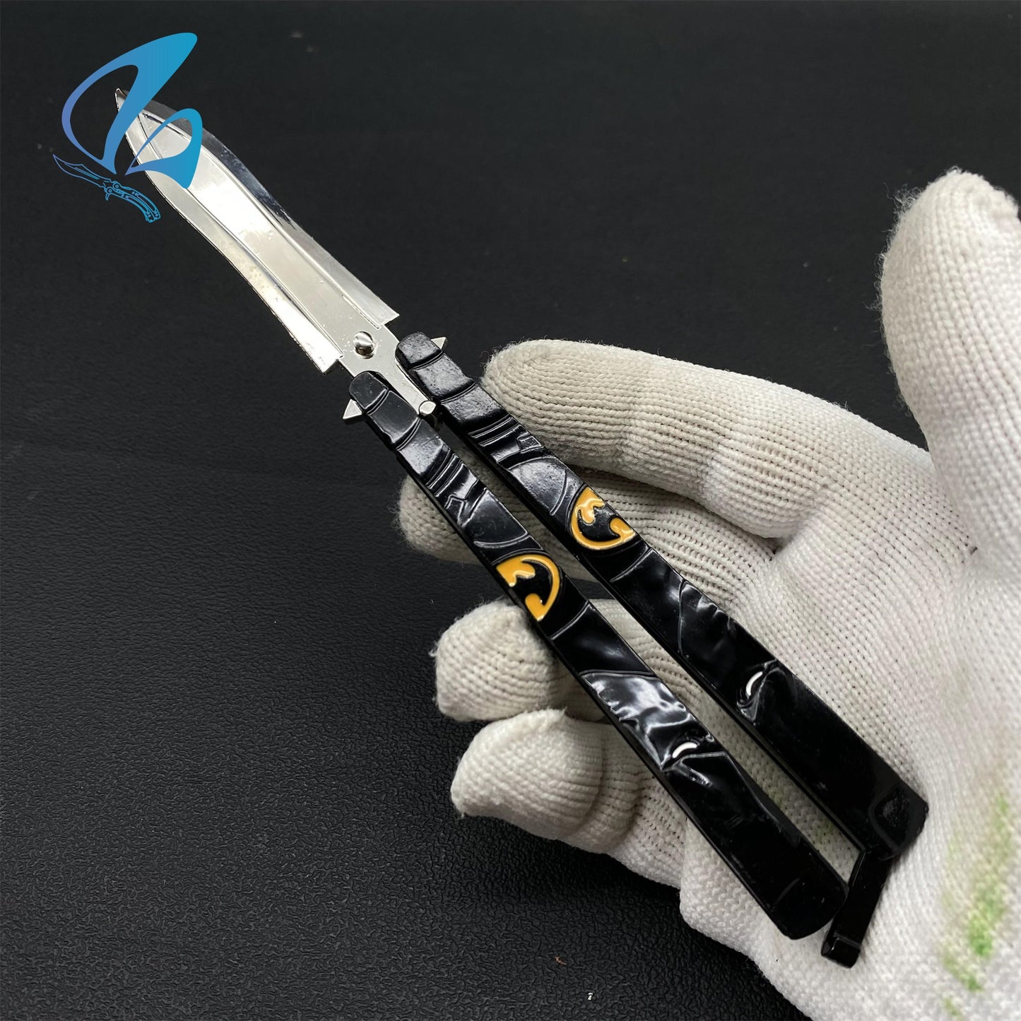 Superhero Sculpture Butterfly Knife Cool Hero Relief Balisong Fan Art For Display Only