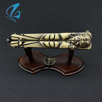 Superhero Sculpture Butterfly Knife Cool Hero Relief Balisong Fan Art For Display Only