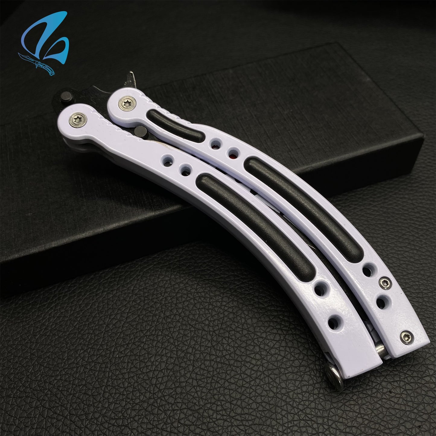 CSGO White Shark Butterfly Knife Trainer White Shark Skin Balisong Trainer