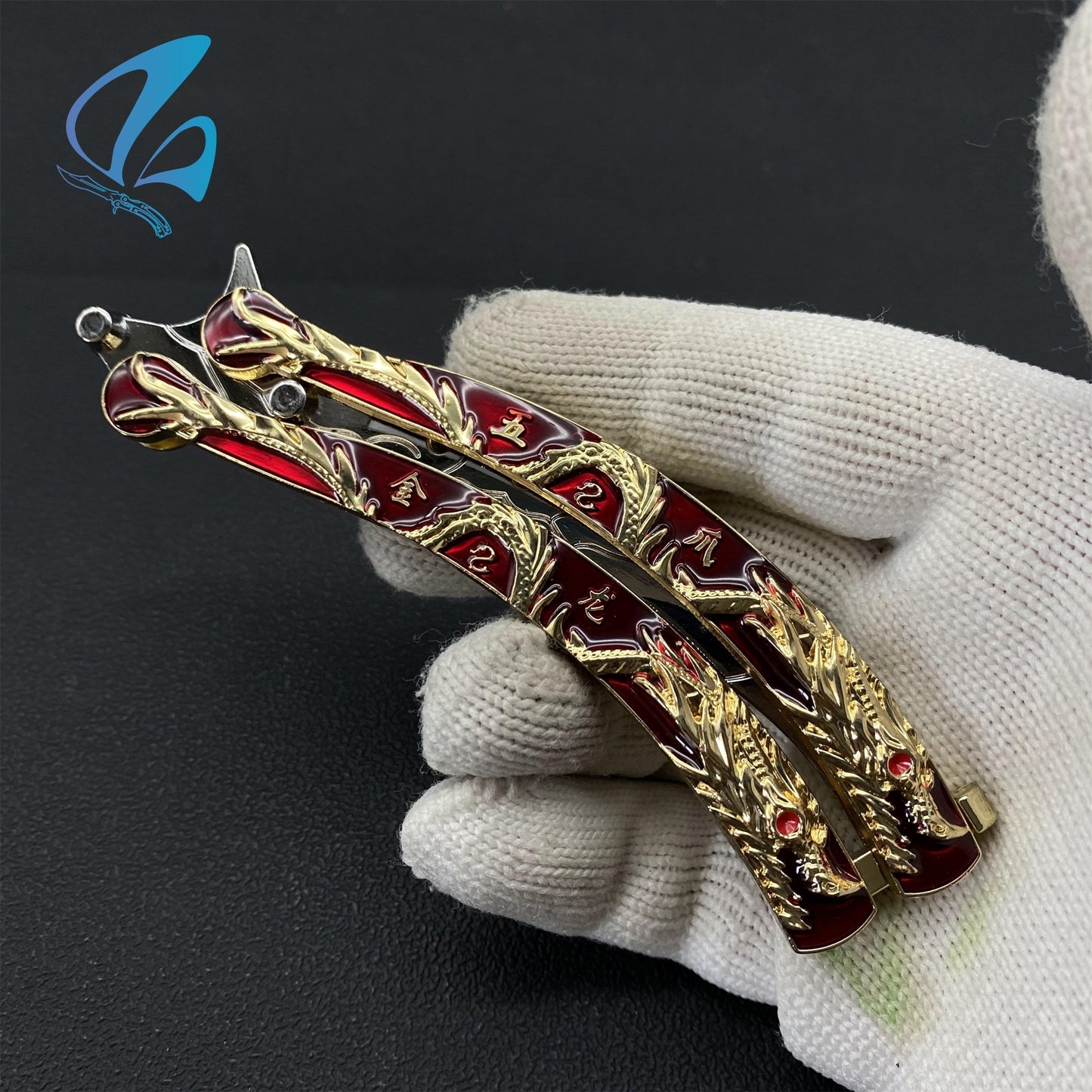 Golden Dragon Sculpture Butterfly Knife Silver Dragon Relief Balisong Fan Art For Display Only