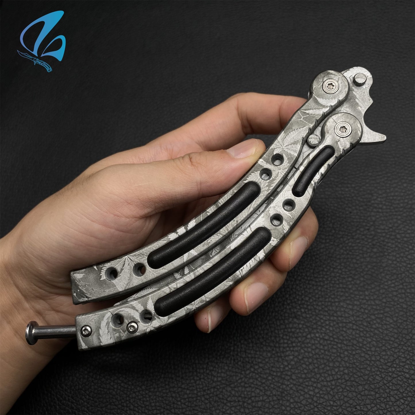 CSGO Maple Leaves Butterfly Knife Trainer Maple Leaves Skin Balisong Trainer